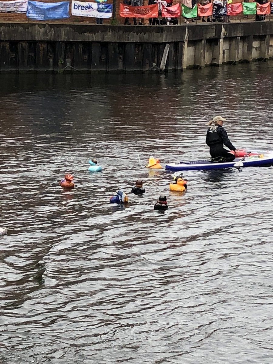 HarryQuacker's tweet image. It all started so well... holding 3rd place nearing the finish line... and then I got stuck. ☹️ #gndr18 @break_charity
