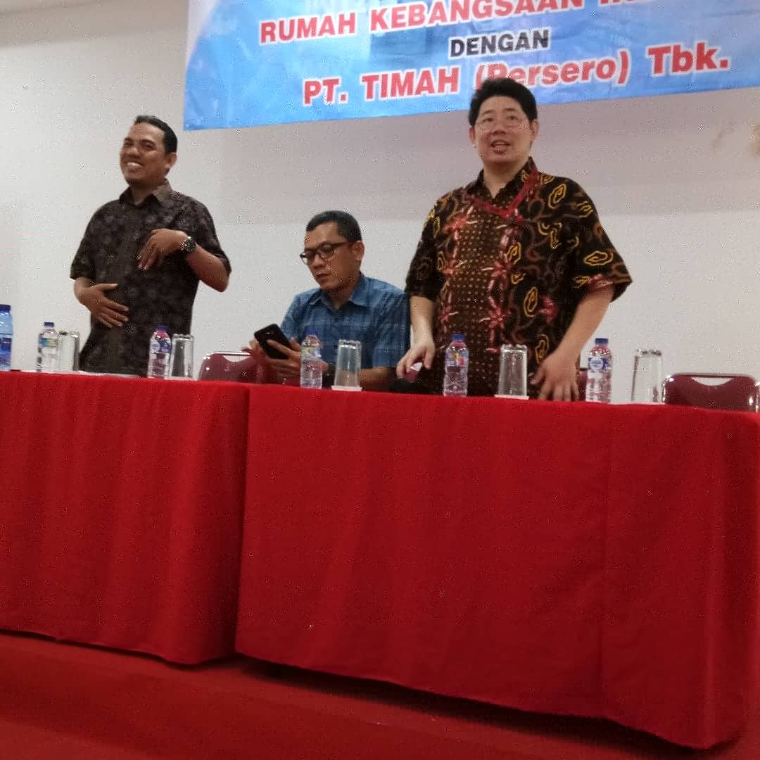 BongFung4's tweet photo. Seminar Satu Hari menggunakan internet yang sehat.
#DarmadiDuriantoTerbuktiHebat
#DDfor1tetapsehat
#SahabatDarmadiDurianto https://t.co/qIfxzdjaIH