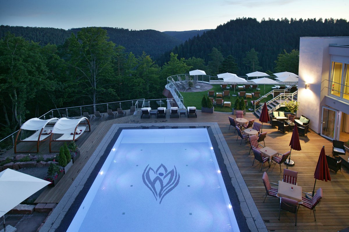 4 Nächte - 5 Tage: #Sommauszeit auf dem #Zavelstein - den #NaturparkNordschwarzwald von seinen schönsten Seiten erleben: berlins-hotel.de/Zimmer-Angebot…