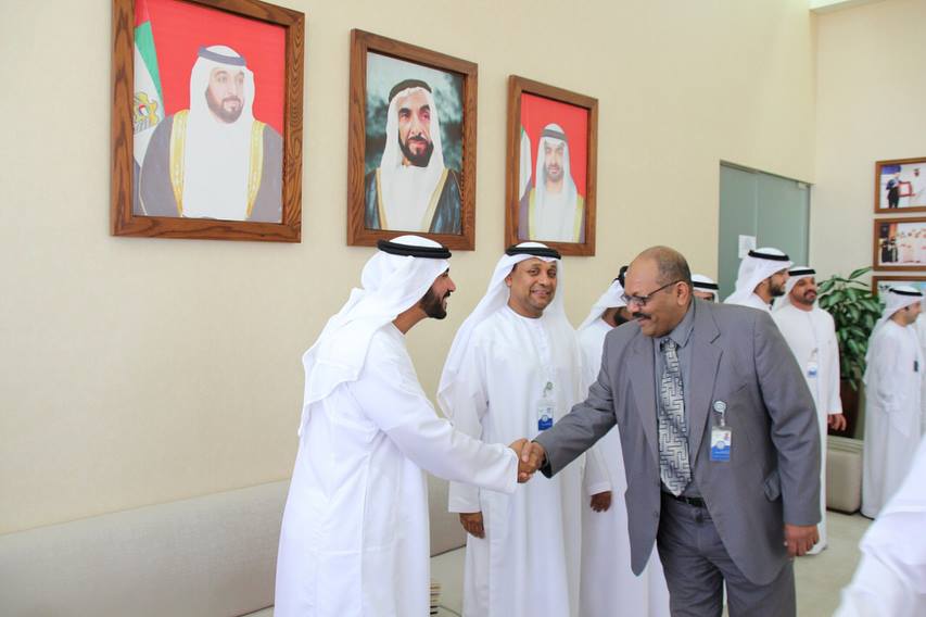 adafsa_gov's tweet photo. سعادة سعيد البحري سالم العامري مدير عام الجهاز يتبادل التهاني مع قيادات وموظفي الجهاز بمناسبة عيد الأضحى المبارك #جهاز_أبوظبي_للرقابة_الغذائية #الرقابة_الغذائية #adfca https://t.co/iwL90Sadjw