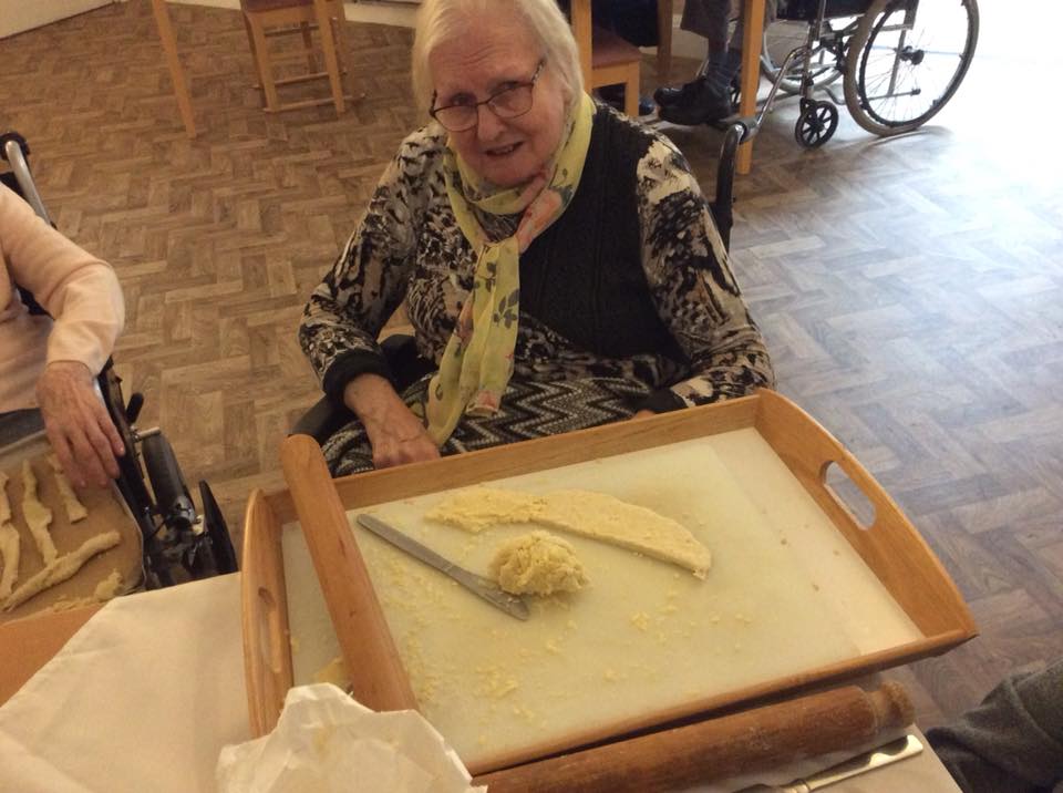mg_homes's tweet photo. Thank you to #residents at Little Court for teaching our activities  coordinator how to make pastry! Sophie certainly learnt a lot. #baking #cheesestraws and #sausagerolls with you! #care #carehome #tunbridgewells #fun https://t.co/wlv4Ps4BEd