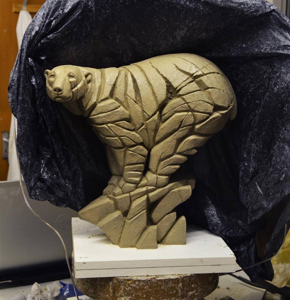BuyArtOnlineUK's tweet photo. New #EdgeSculptures on their way soon... a polar bear and a sloth ! https://t.co/lp0w3ahBcj