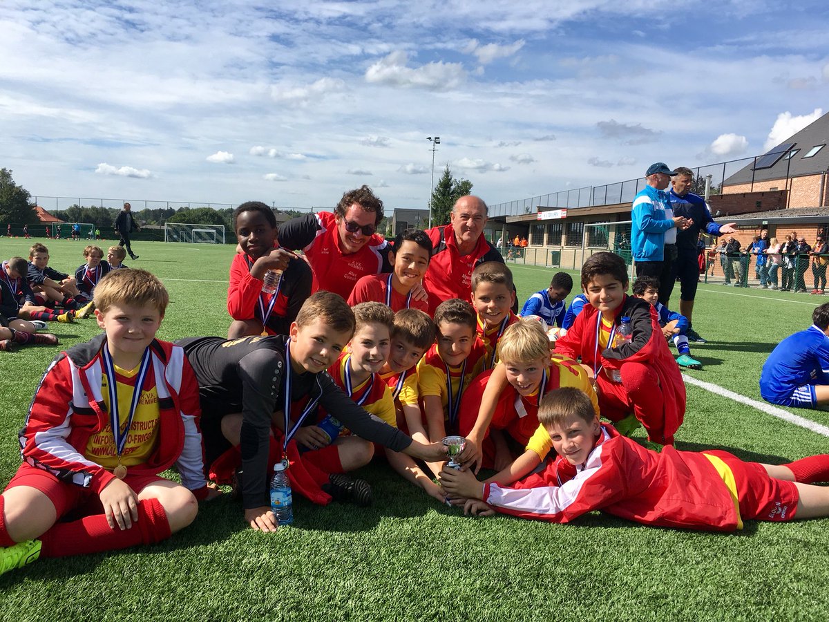 KV_T_D's tweet photo. KVTD Stefan Noté toernooi U12:

1ste: Boka United
2de: KVTD
3de Wemmel https://t.co/IbxWu3YCdU