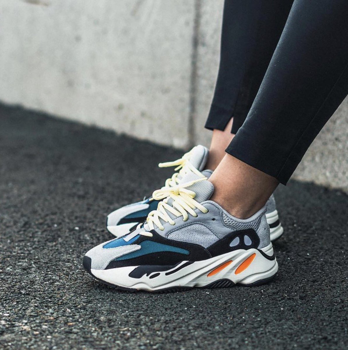 womens yeezy wave runner