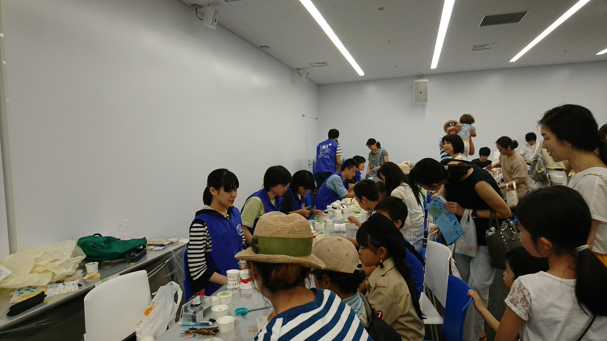 sse_tokai's tweet image. 昨日、今日とサイエンスリンクに今年も参加させて頂きました！今年も大成功でしたね☺

また同じ東海大学のサイコミュさんがお客さんからの人気投票で2位でした！おめでとうございます☺