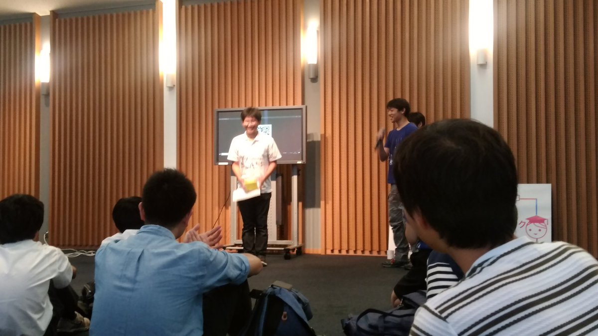 sse_tokai's tweet image. 昨日、今日とサイエンスリンクに今年も参加させて頂きました！今年も大成功でしたね☺

また同じ東海大学のサイコミュさんがお客さんからの人気投票で2位でした！おめでとうございます☺