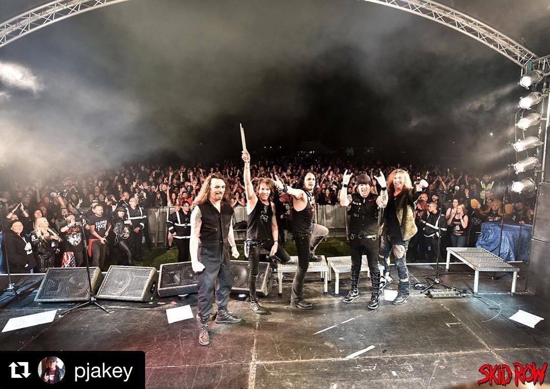 Thanks everyone! Last night @stone_deaf_festival was incredible! That wraps up the 2018 UK tour, and what a great way to end it! 📷 by <a href="/pjakey/">Paul Jaques</a> #skidrow #stonedeaffestival #unitedworldrebellion2018 #skidrowuktour2018 #shure #ultimateearspro #ontheroad #ontheriot
