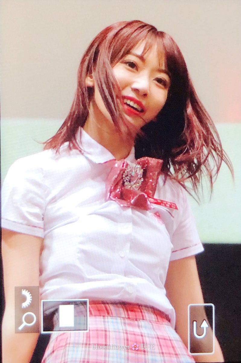 180826 마쿠하리멧세 버스킹 프리뷰 4P <a href="/39saku_chan/">宮脇 咲良</a> 💕💕💕💕いつもめっちゃ可愛い！！
#宮脇咲良 #プロデュース48 #produce48 #미야와키사쿠라 #프듀48