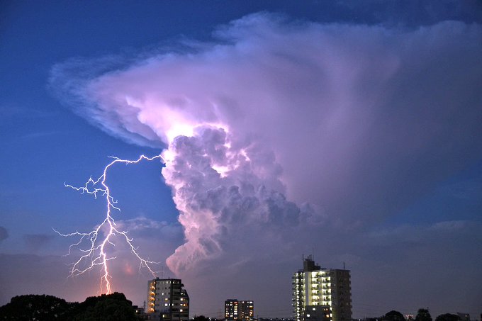積乱雲 関東でラピュタのような積乱雲が目撃される 父さんは嘘つきじゃなかった まとめダネ
