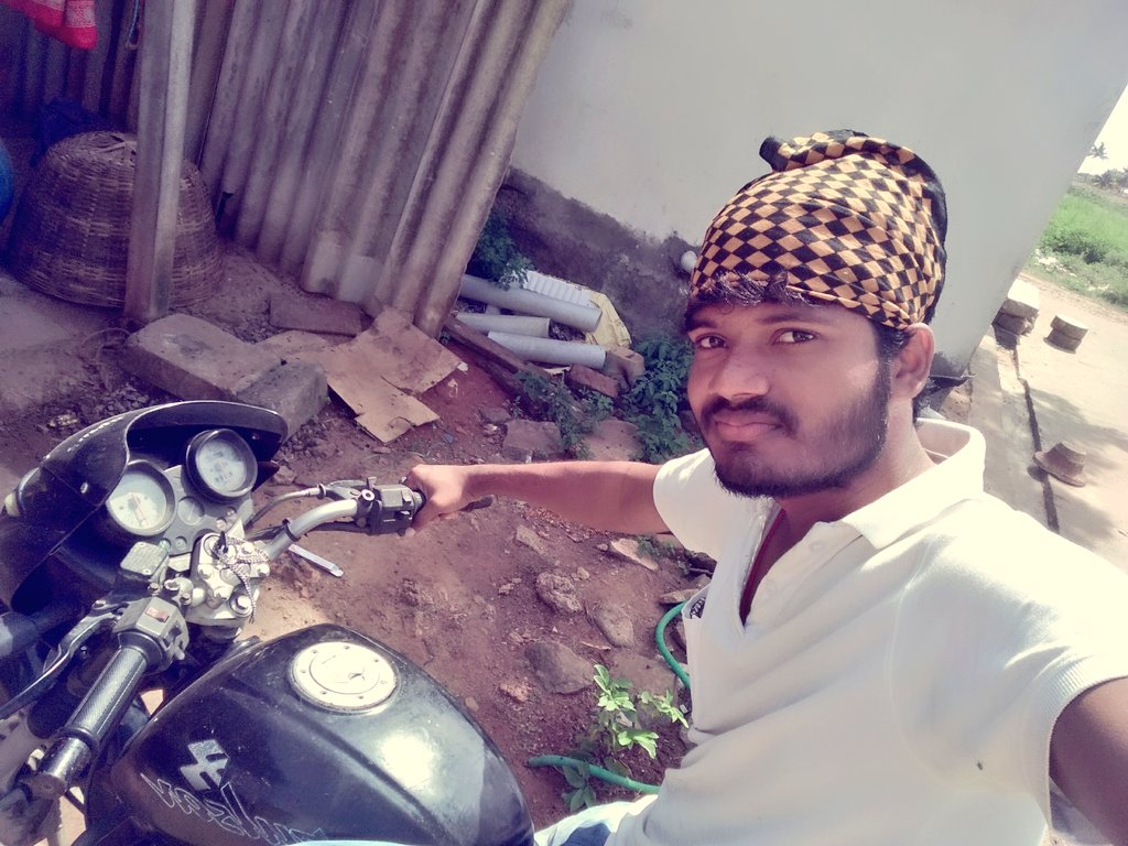 CSKSurya07's tweet image. Ipellam ride o ride u, ridukkelam ride u.