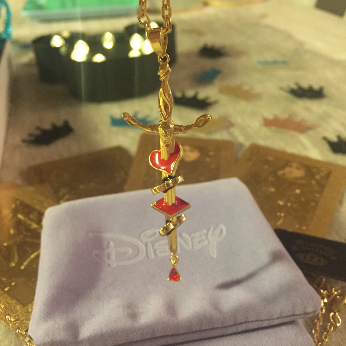 AstridScholte's tweet photo. It's exactly 6 months till the release of #FourDeadQueens! To celebrate, I'm giving away a signed ARC,
Disney Couture necklace &amp; an exclusive invitation to the palace of Quadara!

To enter, please add 4DQ to your Goodreads and RT! 
Open internationally till the 16th of Sept. https://t.co/TZJrXh2Fwh