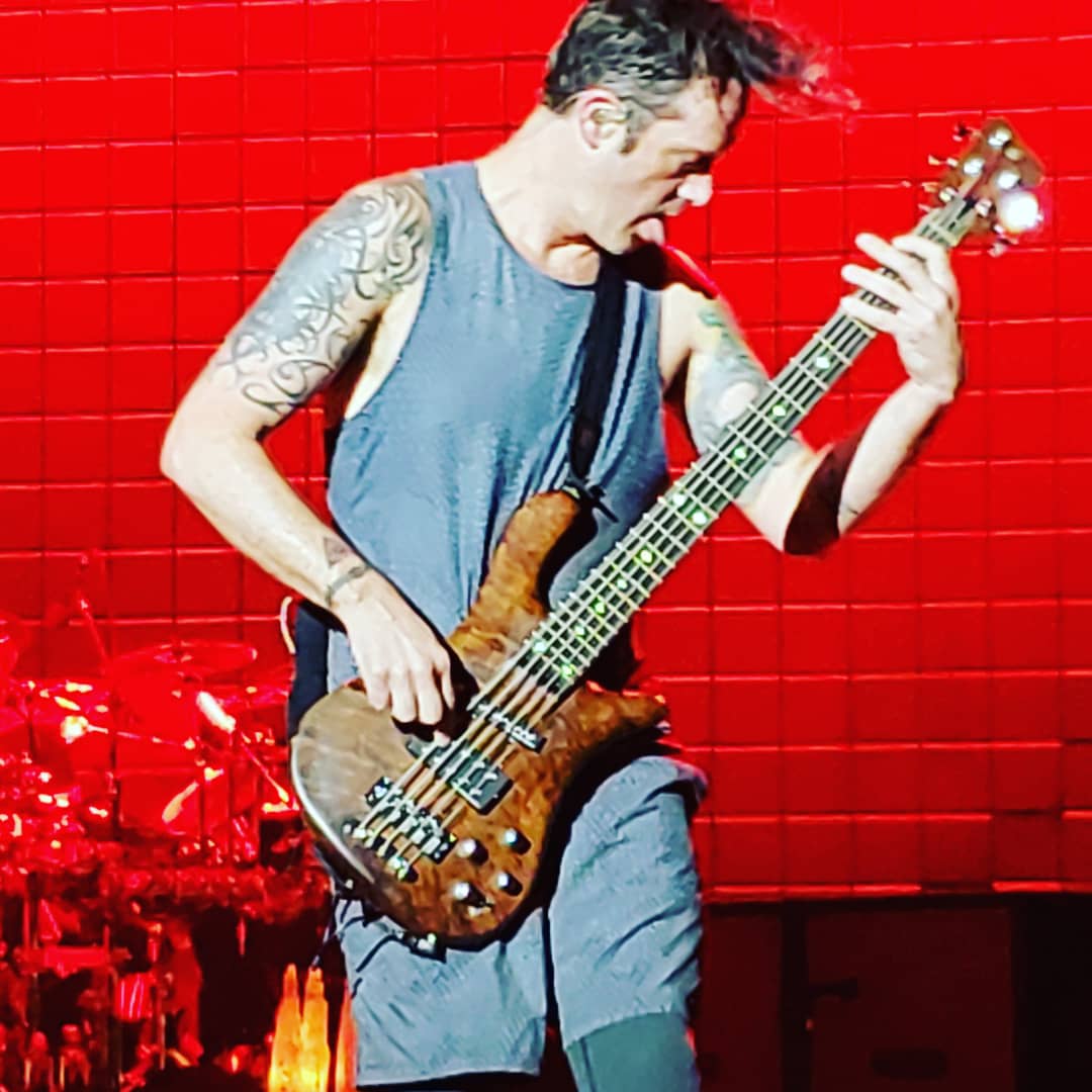 MarRad1971's tweet image. @pnut Jones Beach was amazing, and that low end on Wildfire!!! Holy!! #311rocks