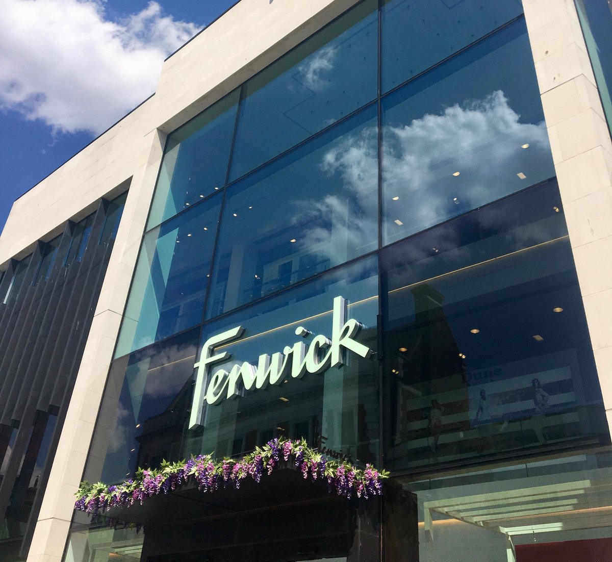 Planning a #BankHolidayMonday Shopping Trip? Our Opening Hours tomorrow will be 10am - 5pm. We hope to see you soon at #FenwickColchester.