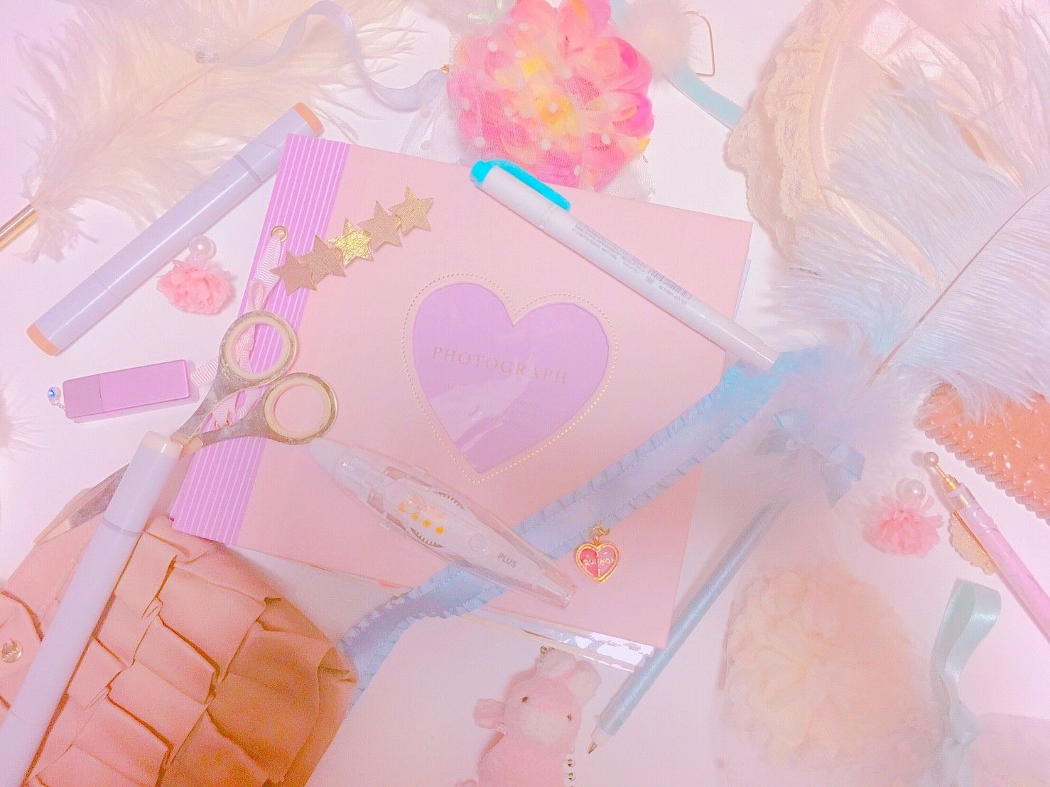 Lafary ラファリー 学生さんに ゆめかわいい筆箱 ペンケースを Picupしてみました 新しい筆箱探してみる T Co Wsfqvfhugj