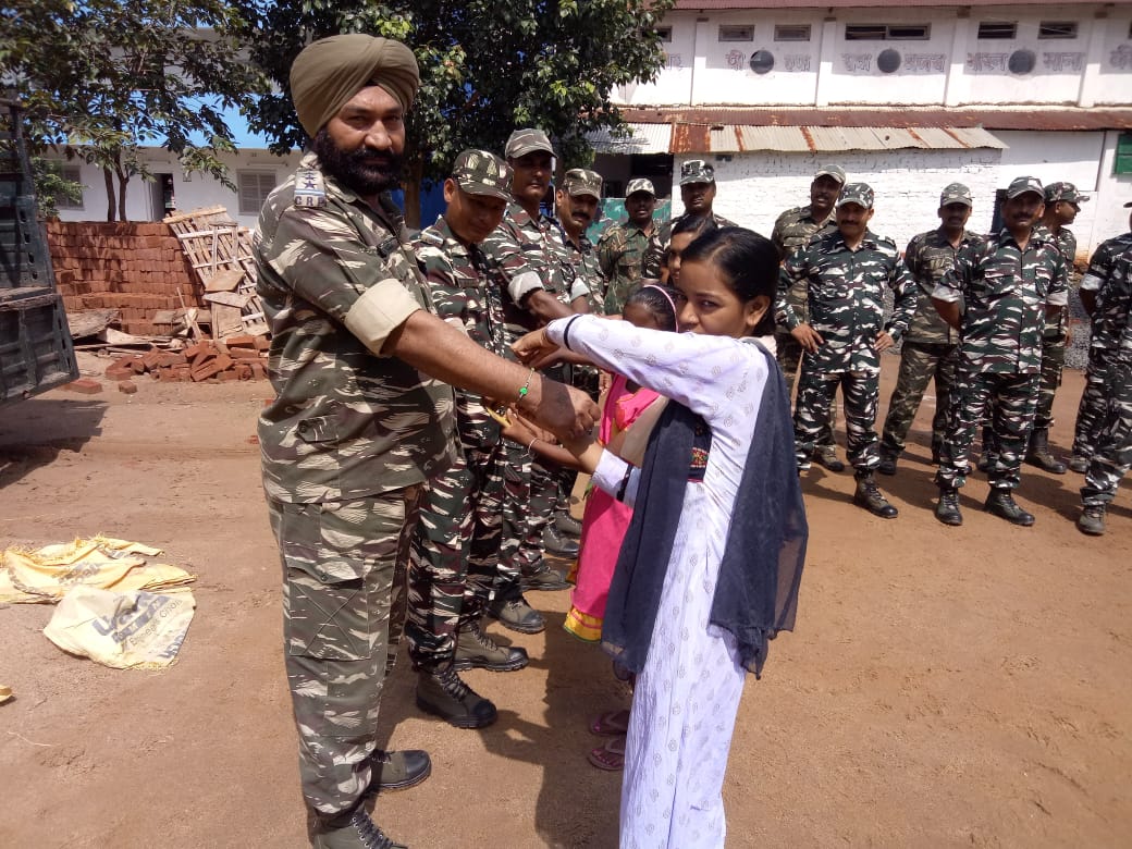 167BNCRPF's tweet photo. -: RAKSHABANDHAN :-
167 Bn celebrated the function at Orphanage's home, Kharagpur, Primary school, Patina, Chandabila and Kharikamathani, Distt.- Jhargram. https://t.co/8vkAEzT86A