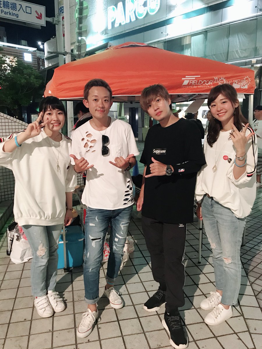 2SEAMmisaki's tweet photo. #MOVEMENTION 暑い中来てくださった方々ありがとうございました〜😎🌈
とても盛り上がって、素敵な楽しい夏の思い出になりました👯♂️☀️
グッズやCDなど沢山の方に手に取って頂けて嬉しかったです!!!
またイベントやSHOWROOMなどでお会いしましょう😇💕 https://t.co/i6bpdnebO3
