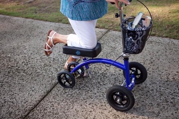 KneeRover tweet media