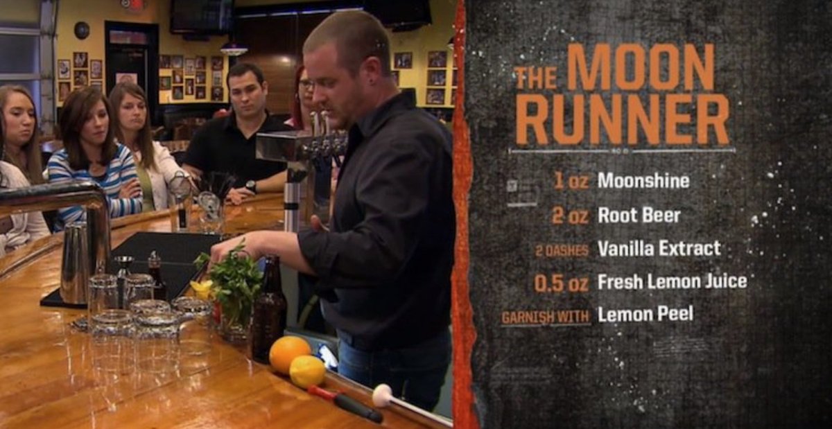 MoonRunners Saloon tweet media