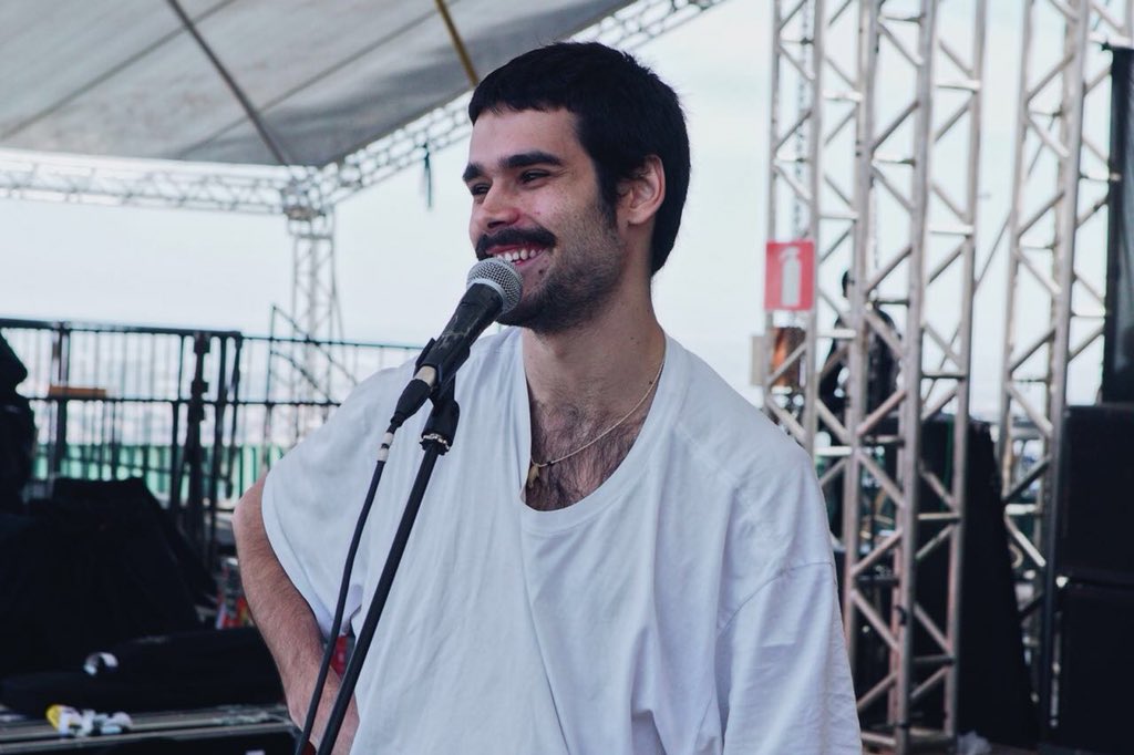 BandaDonica's tweet photo. #SoundCheck no #BreveFestival! 🤘🏻🎤🎸 É Hoje (26) o nosso show no #MiranteBeaga! Animados?  Últimos ingressos 👉🏼 https://t.co/rnIV3x5Yd1
.
Não se esqueçam de ouvir nosso álbum #ContinuidadeDosParques 👉🏼🎧 https://t.co/Nq6GXKkEg4 em todas as plataformas digitais.🎵 https://t.co/xVr3lp24qS