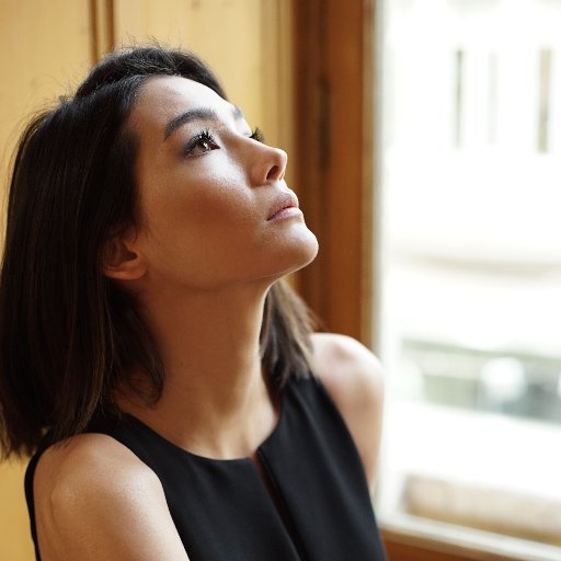 Aybüke Pusat, çekimleri Mardin'de başlayan Nihat Durak'ın "#Kapı" filminde Yeşilçam'ın efsane aktörü Kadir İnanır, Vahide Perçin, Timur Acar ve Erdal Beşikçioğlu'yla aynı kadroda buluştu.