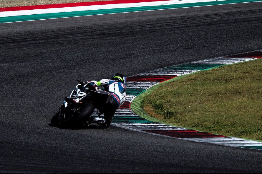 MugelloCircuit's tweet photo. ~ Call them RIDERS ~
#InternationalBridgestoneHandyRace #diversamentedisabili https://t.co/YF9j8GxdhC