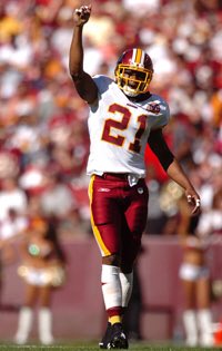 NVLTweets's tweet photo. We’re back. 🏈

With a bang. 💥

Which TAYLOR jersey would you rather have?

RT - Laurence Taylor NYG
FAV - Sean Taylor WSH

@NYGiantsFansUK @JackHumphrey87 @UKredskins #httr #nfl #nfluk https://t.co/9A2Fgliyoc