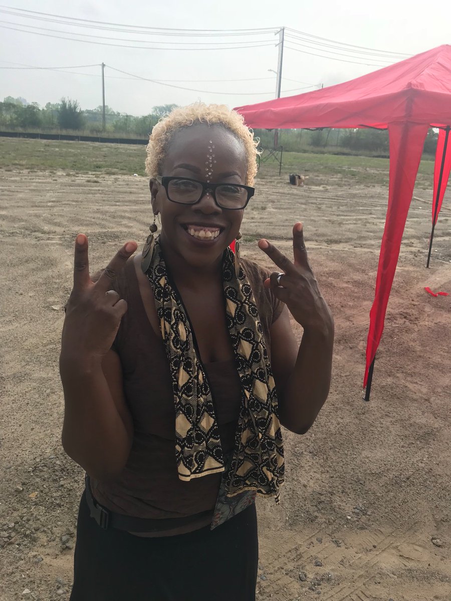 Isaacdetroit's tweet photo. Hug detroit day come on down by Mt Elliot Park.  Today!!! https://t.co/NIuK9lE3sh