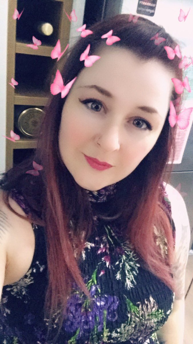 SamiLowther's tweet photo. So the last few months have been dramatic for me with being unwell! I have put on weight so I am making a decision to lose weight and become healthy! Follow my journey with me! Wish me luck!!! #slimmingworld #weightlossjourney #loseweight https://t.co/cgtAHaKOUE