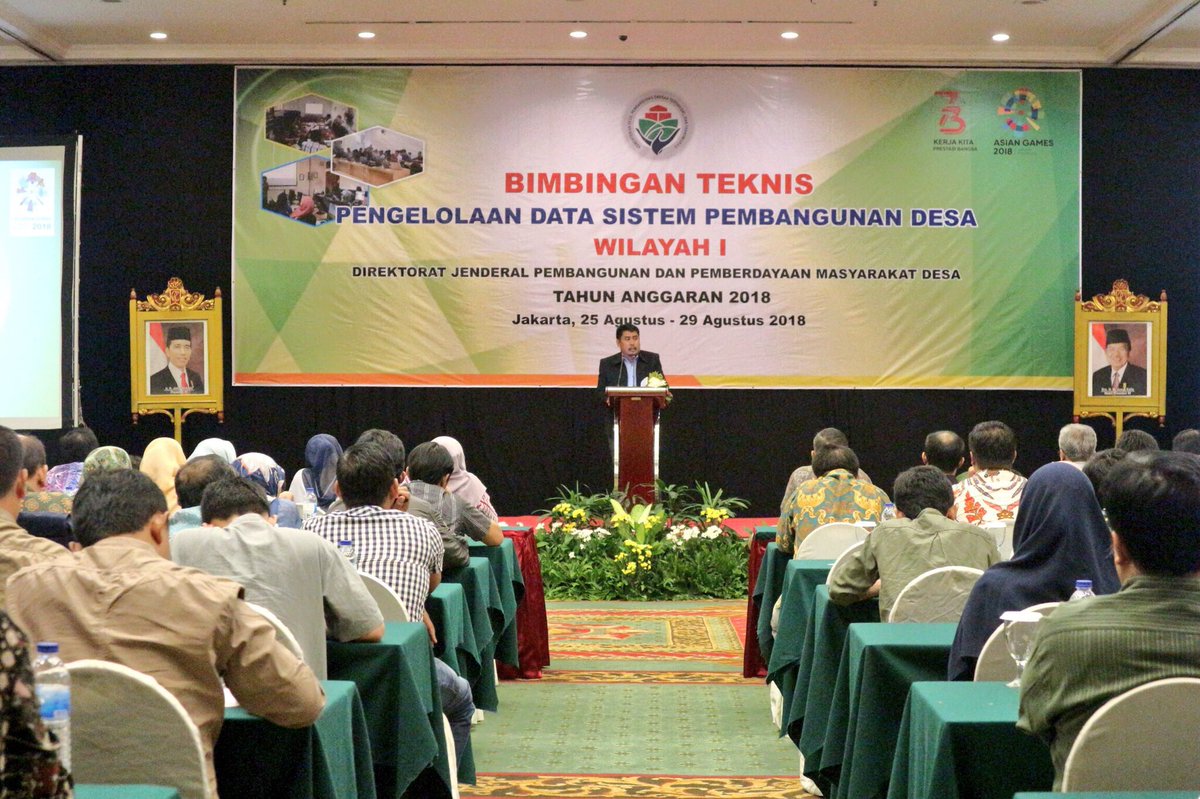 tppindonesia's tweet photo. Direktur PMD bpk @fachrilabalado membuka Acara pembukaan bimbingan teknis pengelolaan sistem data pembangunan desa, peserta TA PSI (KPP) dan TAPM dari setiap provinsi dankabupaten (1 orang pemegang admin sipede) di 17 provinsi. 

Jakarta, 25-29 Agustus 2018.

#Sipede https://t.co/RCJ5HnkiFa