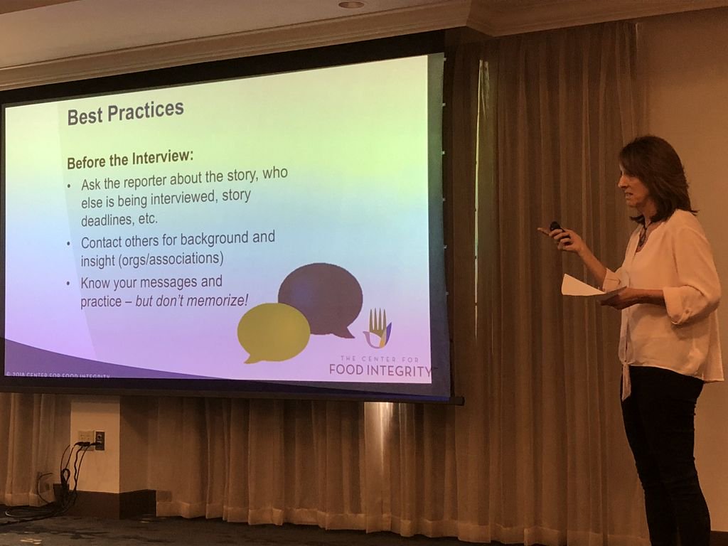 AgCommunicator's tweet photo. More media training this morning with Jana McGuire from The Center of Food Integrity! #txcornland #foodintegrity @foodintegrity @TexasCorn https://t.co/4AKs1Br8Gd