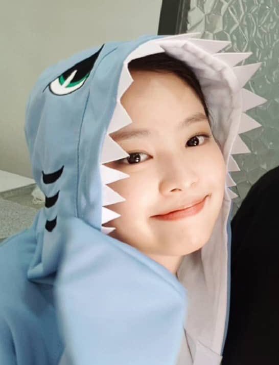 HideAlterio's tweet photo. use this hastag pleajeuuuu 🙈
#MPN #BLACKPINK #BLINK
@ygofficialblink https://t.co/vUG1XzG3lX