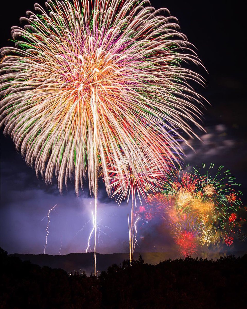 花火と雷 花火と雷