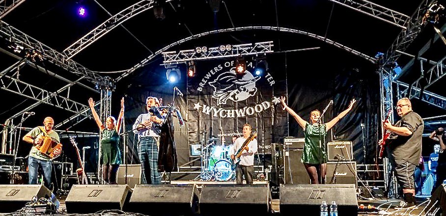 La Phooka tweet media