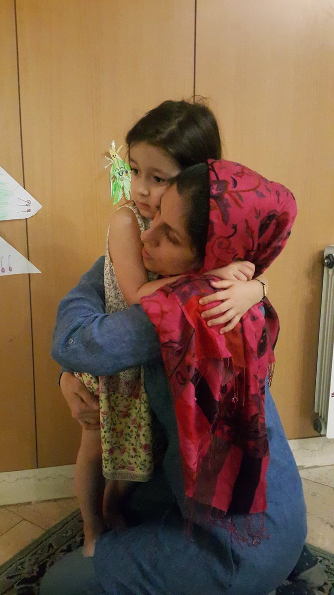 We have just heard the sad news that Nazanin’s extension has been refused and she has returned to prison. Here is the moment she said goodbye to a distraught Gabriella #FreeNazanin