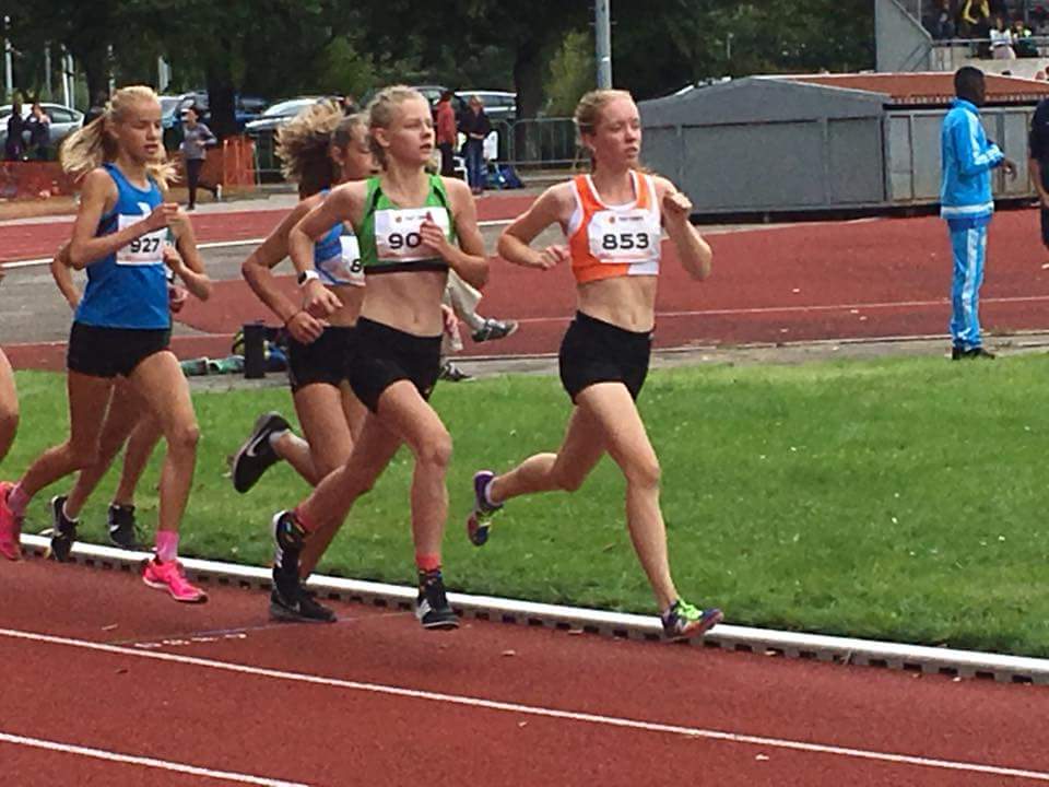 GOUD voor Runsupplies atlete Tess op de 1500m tijdens de Nationale C-Spelen🥇 #runsuppliesrunningteam