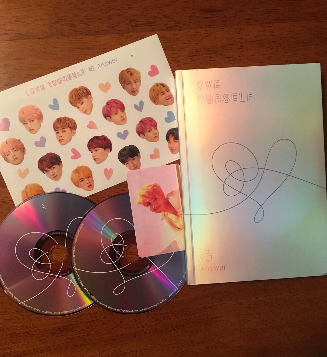 taemypurplelove's tweet photo. Look how gorgeous she is 😍💜 #AnswerIsNow @BTS_twt https://t.co/Hy566xAQ7i