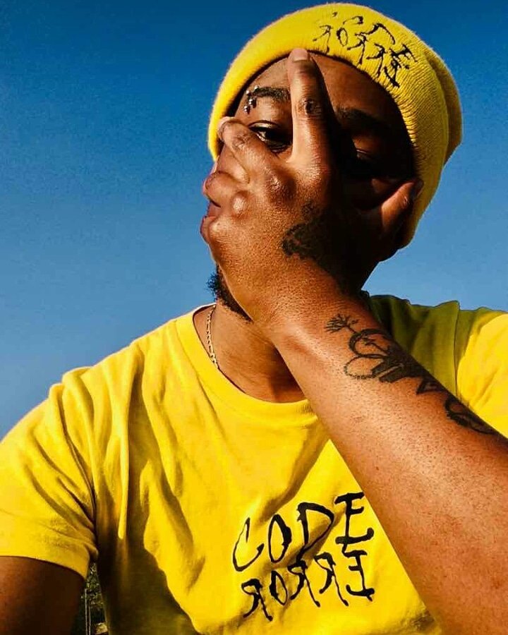 _CodeError's tweet image. Today&apos;s colour is Yellow 🌻💛 #CodeError