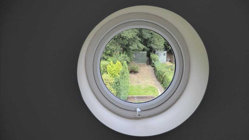 Tudor_DB's tweet image. We love a unique feature! We installed a circular window in this property so that the clients had a lovely view of the garden. #roundwindow #uniquefeature