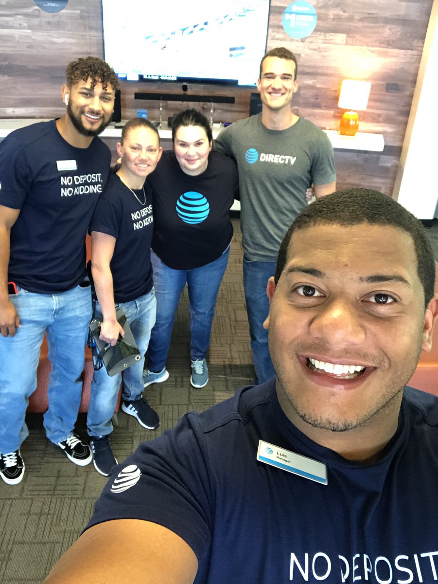 WFL_Countryside's tweet photo. We’re ready to help you, come on over! #directv #business  #directvnow @MilagrosMontout @jeremiahtweets https://t.co/jTVpDizn29