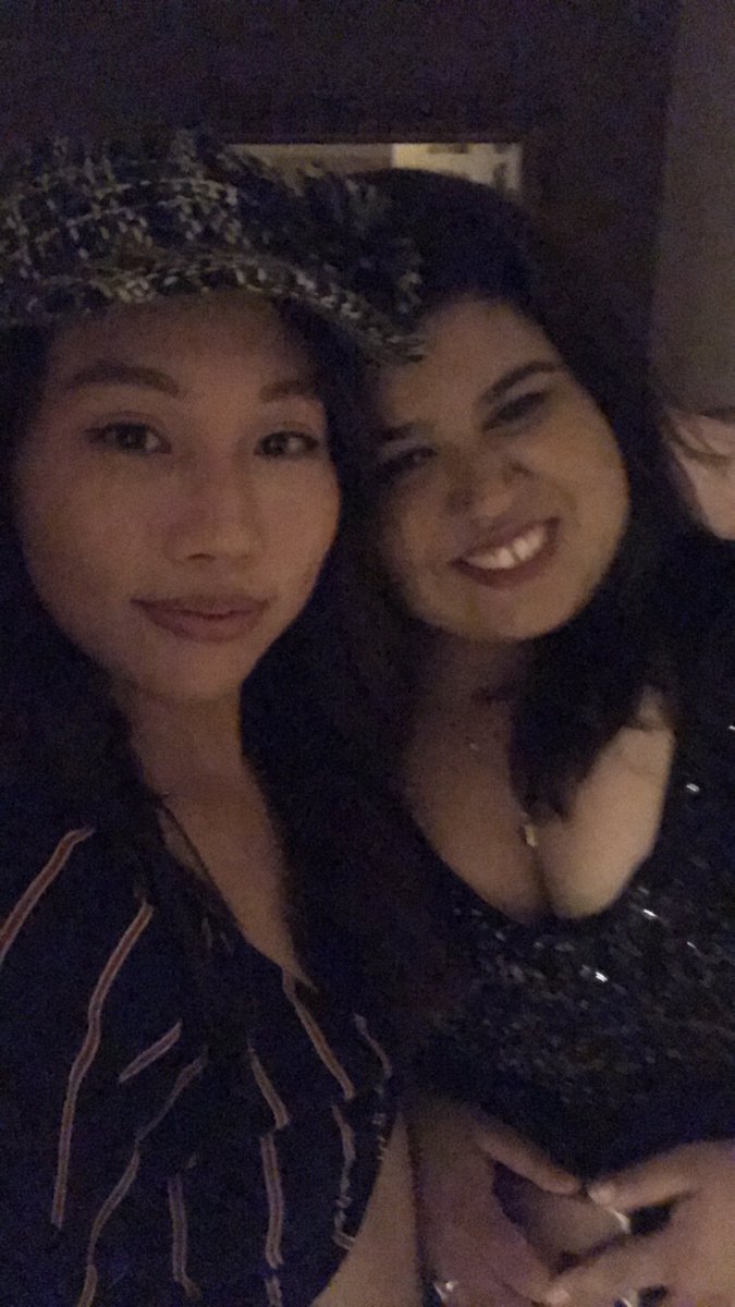 Aanchal0126's tweet image. About last night. Ended up at a bomb ass club, with the nicest people. 😜 #CrazyWeekend