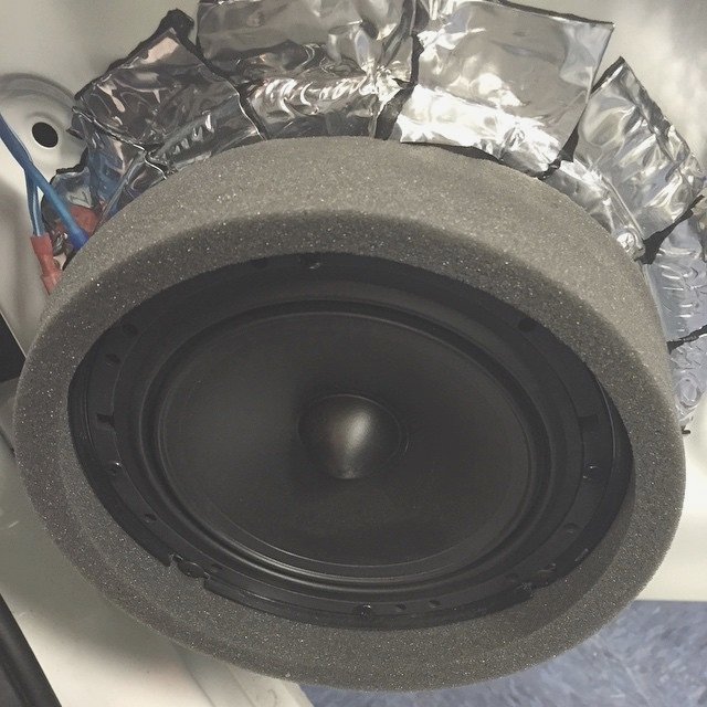 caraudiova's tweet photo. #soundwavecustoms #speakerrings #fastrings #sound #quality #caraudio #phoenixgold #carstereo #mobileelectronics #12volt #hamptonroads #virginiabeach #swc

Interested in a remote car starter or upgraded car audio system? View our profile for our contact information &amp; give one of https://t.co/a01nmgx1Ly