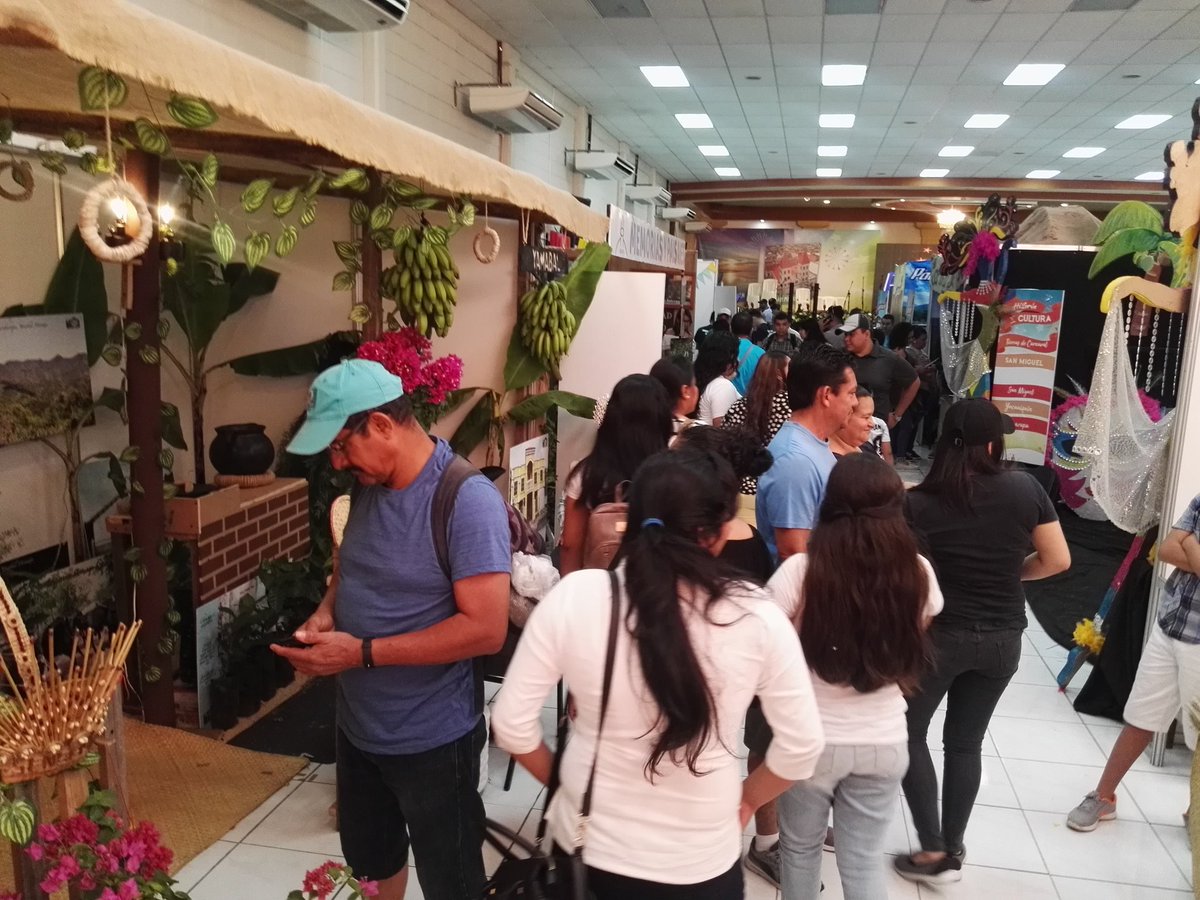 MITURElSalvador's tweet photo. Tenemos muchas atracciones para ti en el Festival Regional #PueblosVivos zona Oriental. Recuerda ¡Entrada gratis! https://t.co/2IjVkIIWUl