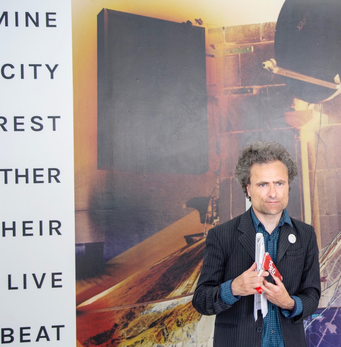 rutlux's tweet image. Douglas Park author of Vinetrilologue @PEER_UK