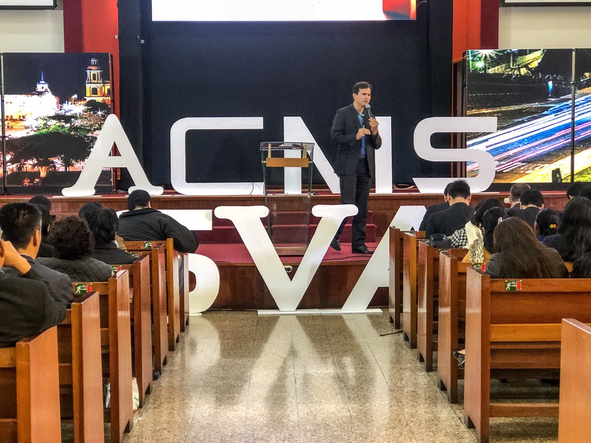 Pr. <a href="/edwardheidinger/">Pr. Edward Heidinger</a> - Cualidades de un secretario de Iglesia:
1. Sólida vida Espiritual
2. Puntualidad
3. Espíritu de servicio
4. Perfeccionamiento continuo
5. Ética en sus relaciones interpersonales