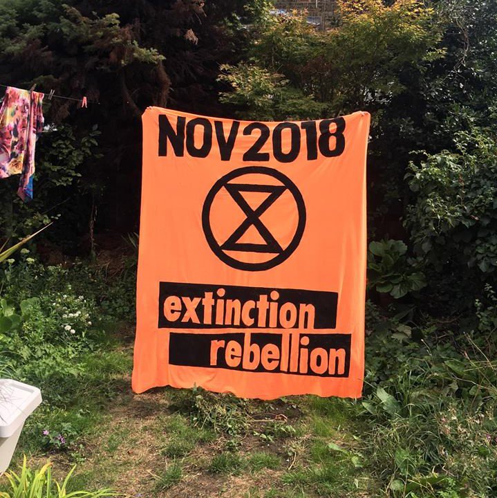 ExtinctionR's tweet photo. You do not have to wait until the #ExtinctionRebellion in November against the #ClimateWrecking โ ๏ธ UK government โ ๏ธ to #ActOnClimate / #ActOnExtinction.
You are invited to a pre-rebellion warm-up ๐โโ๏ธ๐โโ๏ธ road block this Thursday: https://t.co/mfn3XHEYdX โฆ โฆ https://t.co/BZtCI5Hmby