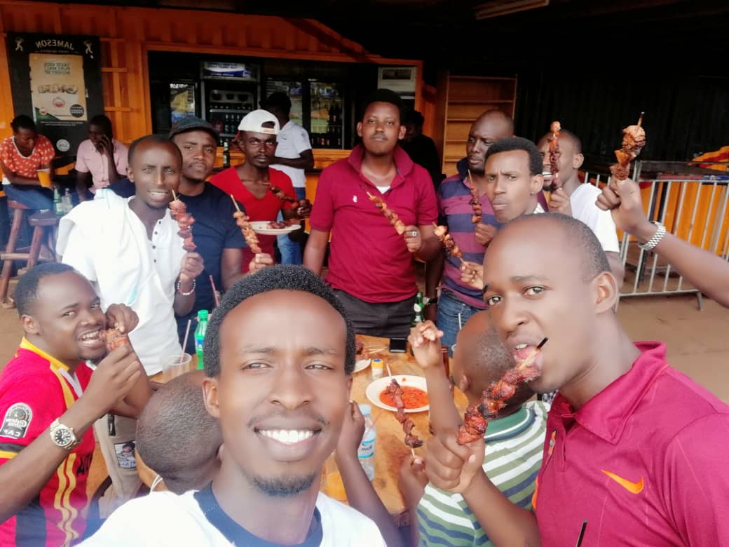 nshera_fc's tweet photo. The porridge boys celebrating the roasting of @Machando04 Merchants.
Victory is indeed sweet.
#NLL9
@ntare_league https://t.co/GljSc8uWb8