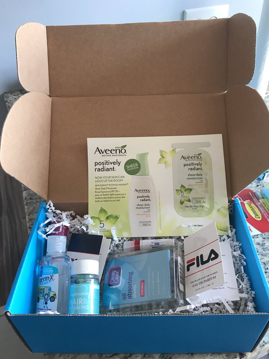mnatarus's tweet image. @amazon thanks for the goodies! #AmazonGoodieBox
