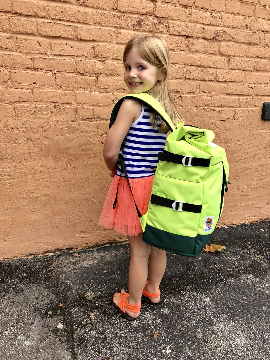 joshuawagy's tweet photo. Yes! Custom tennis ball/ masters golf green roll and run bag from @BooniePatchCo  #loveit #😍 #bookbag https://t.co/CbJZLMMXD6