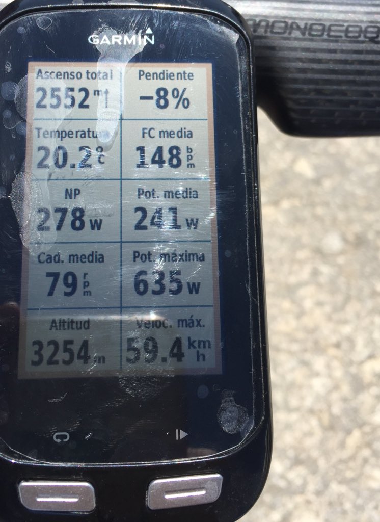 NoelRendiFisico's tweet photo. Genial finde en Granada con Bodorrio de Fortu&amp;María @GijonAbigail y subida al Veleta por GuejarSierra... un paraíso ciclista (si pesas menos de 70kg😂) subiendo hasta 3250m acompañado por Jordi @esLoTes 💪 @Taymoryworld @SpcaTeam @KuotaCycle #SierraNevada #RendimientoFisico https://t.co/3HUMTIiwDV