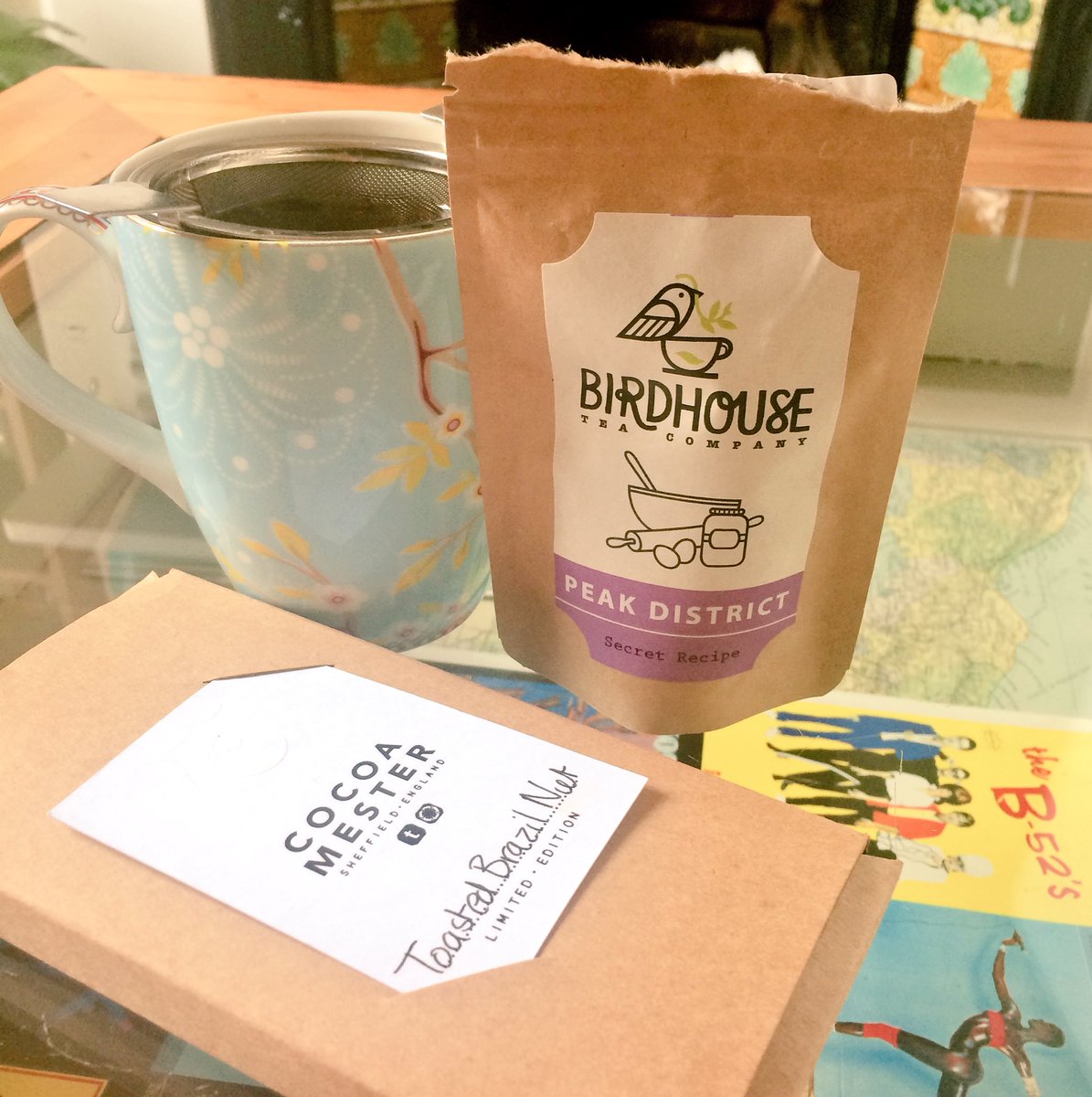 Local #Sheffield businesses <a href="/birdhouseteaco/">Birdhouse Tea Co.</a> and <a href="/CocoaMester/">Cocoa Mester</a> getting me through this miserable bank holiday Sunday. #shoplocal #sheffieldissuper